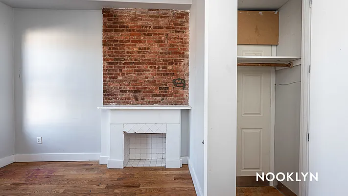 Rented by Nooklyn NYC LLC | media 22