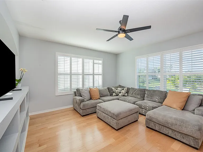 414 Barnacle Ln — Photo 10