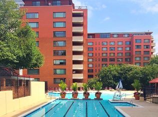 1021 Arlington Blvd APT 330, Arlington, VA 22209