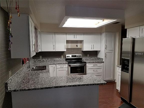 2nd image of 1320 Spokane Ave