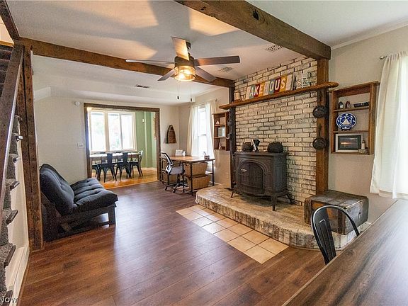 4th image of 4803 Avenue B