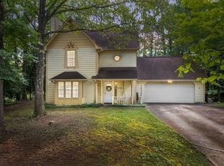 3163 Pilgrims Dr, Douglasville, GA 30135