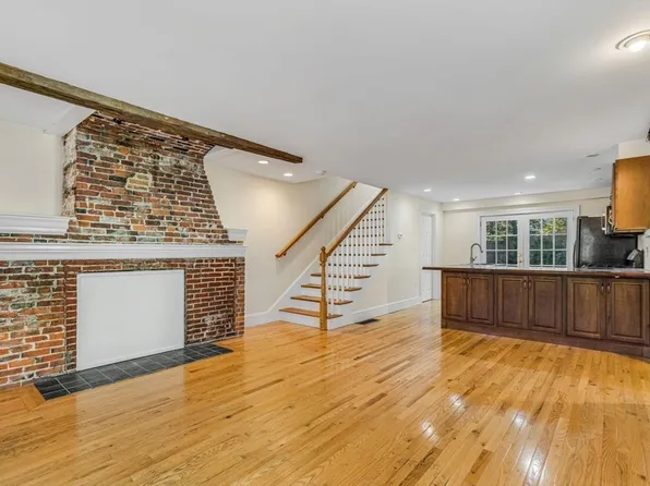 37 Water St #37, Concord, MA 01742