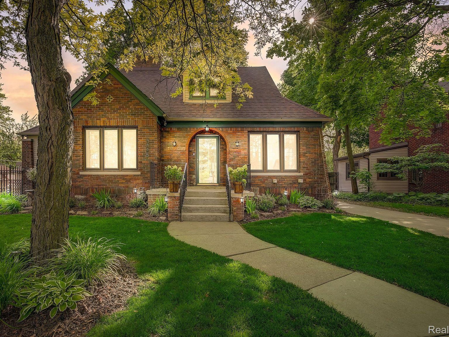 4405 Yorkshire Rd, Detroit, MI 48224 | Zillow