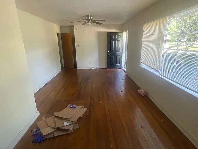 4086 El Paso St — Photo 3