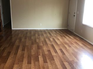 10432 Paradise Cir, Chandler, TX 75758