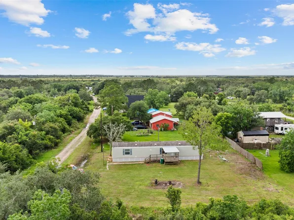 6304 Sexto St, Brazoria, TX 77422
