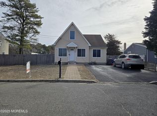 409 Vannote Pl, Brick, NJ 08723