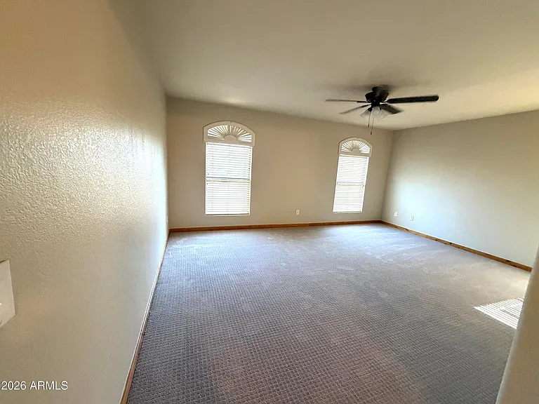 3002 S 92nd Cir — Photo 26