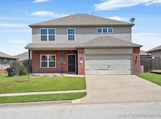 5837 E 148th St S, Bixby, OK 74008