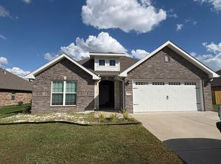 1019 Lakeview Dr, Webb City, MO 64870