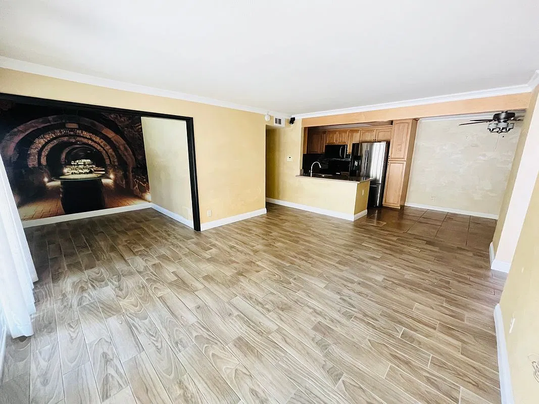 2 bed, 2.0 bath, 1100 sqft, $2,750 — Photo 4