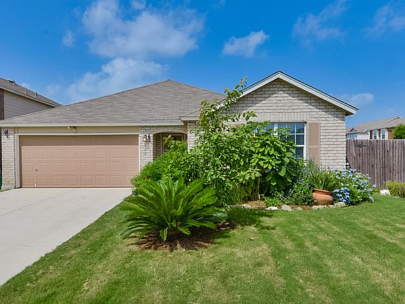 4th image of 102 Woodstone Way