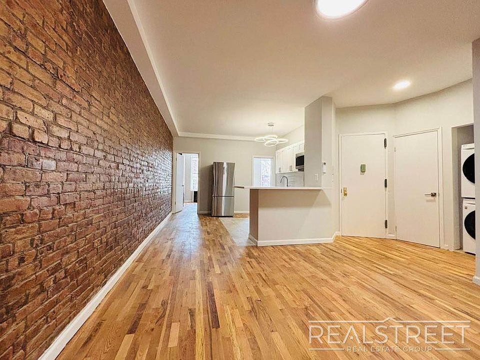 1st image of 395 Nostrand Ave #3
