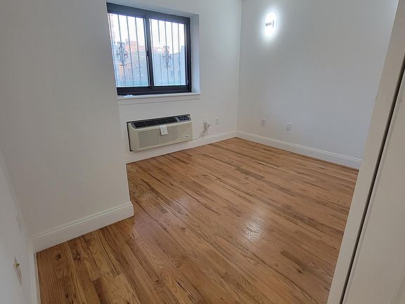 5th image of 14340 38th Ave Suite 206