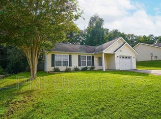 1901 Country Apple Ct, Fountain Inn, SC 29644