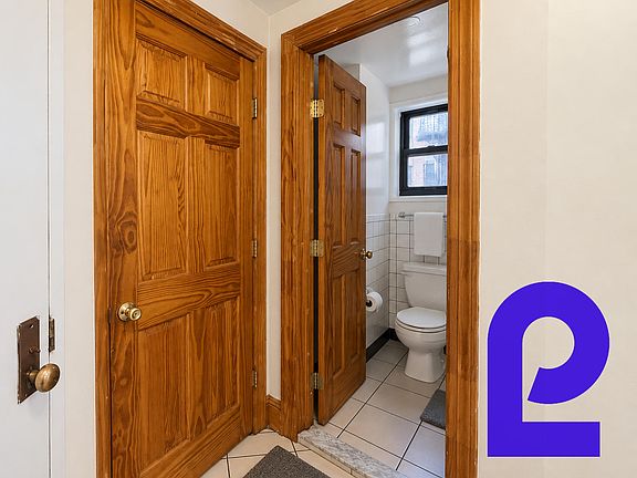 4th image of 110 Macdougal St APT 9r