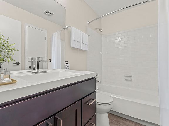 4th image of 511 Payne Hill Rd #1fe418688