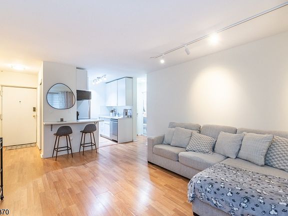 3rd image of 245 Anderson St #1A