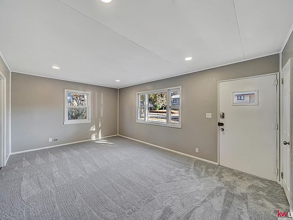 2nd image of 2527 S 53rd St