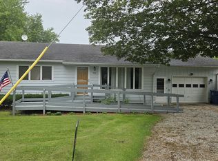 319 Cedar St, Hoopeston, IL 60942
