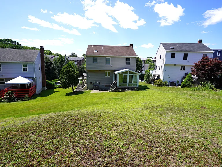 8 Mann St #8 — Photo 4