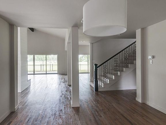 5th image of 119 Carnoustie Dr