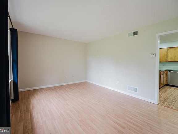 5th image of 336 Meadow Vista Dr