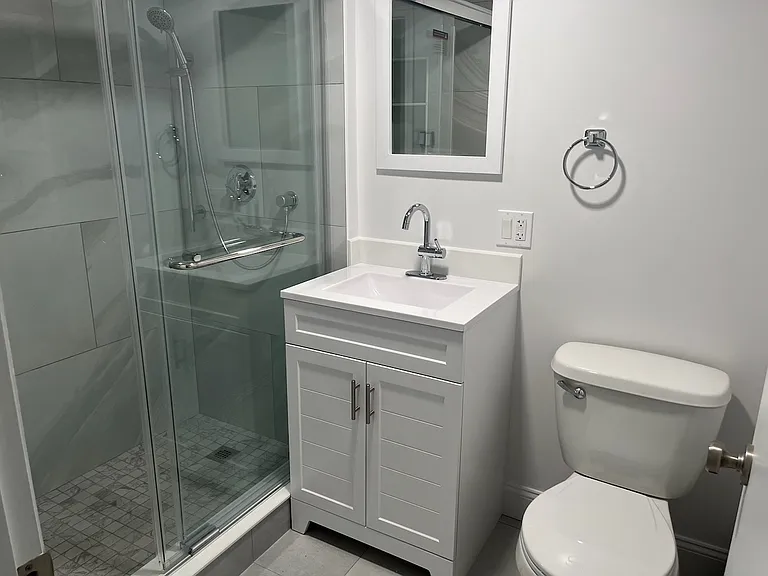 38A Eden Ave #38A — Photo 4