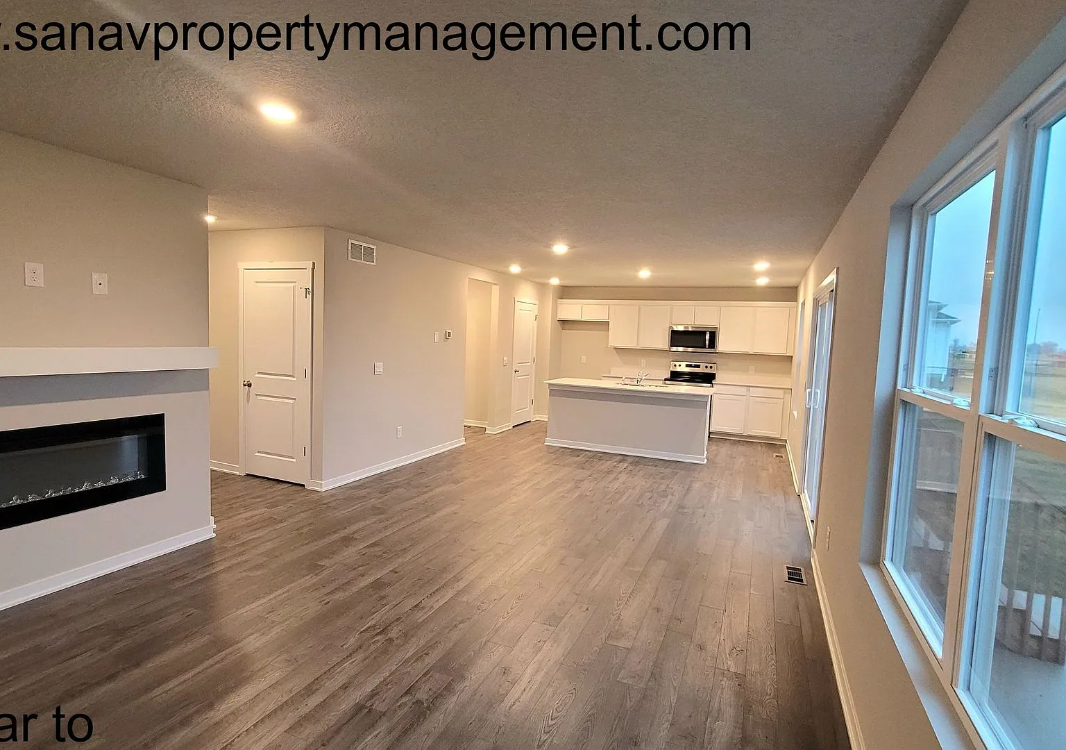 5809 NE Verona Drive, Ankeny, IA Spacious & Modern Living in Kimberley Crossing — Photo 2