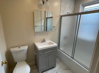 809 Washington St #3, Brookline, MA 02446