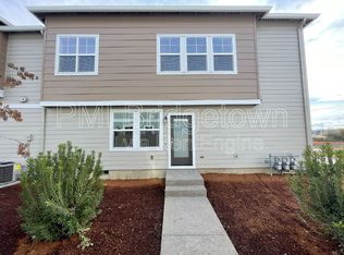 4217 SE Fortress Ln, Hillsboro, OR 97123