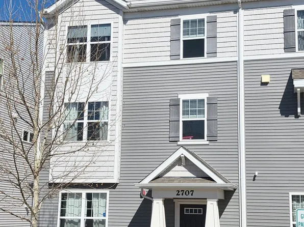 2707 Lily Ln, Rolling Meadows, IL 60008