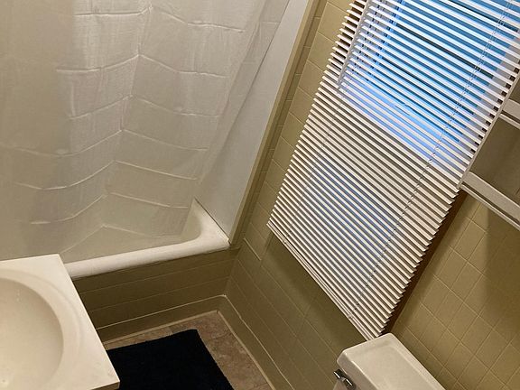 Upstairs bathroom