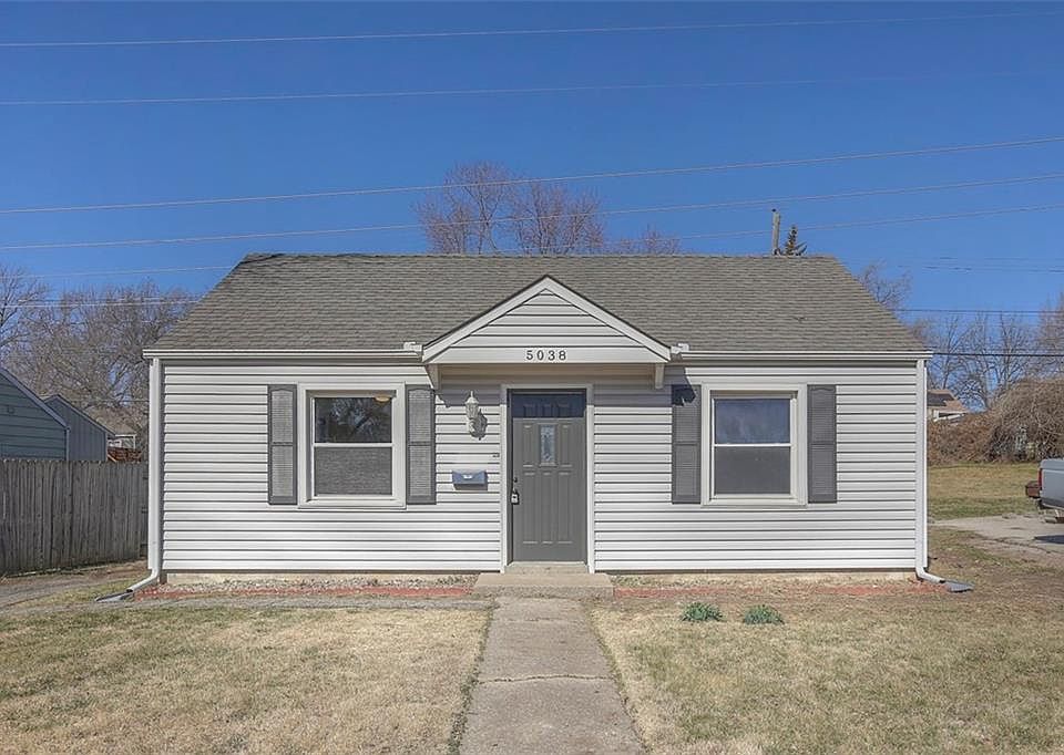 1st image of 5038 Woodend Ave
