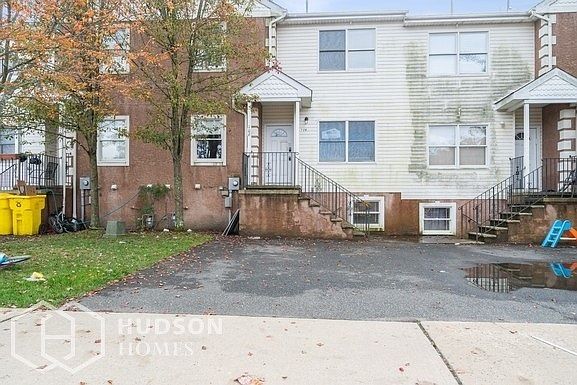1st image of 106 Elmhurst Blvd #1