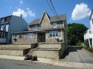 189-191 Washington St photo 1
