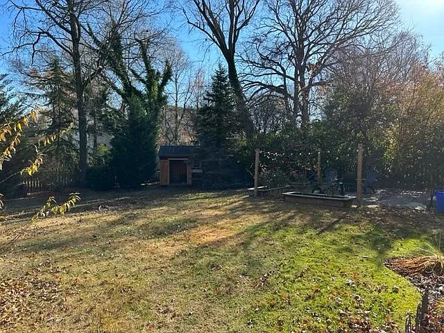 639 Wayne Ave — Photo 24