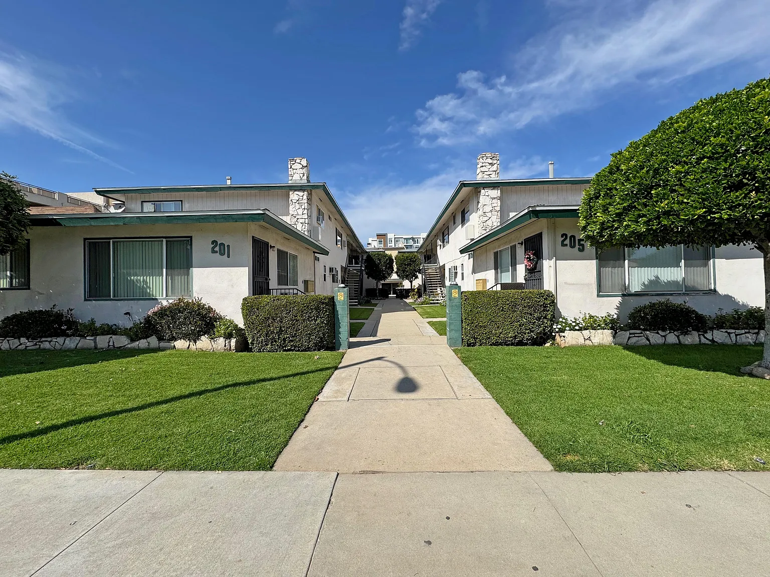 Very nice 2 bedroom/ 1 bath at Alhambra, CA — Photo 1