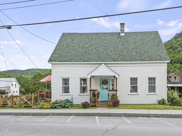 7066 Main St, Readsboro, VT 05350