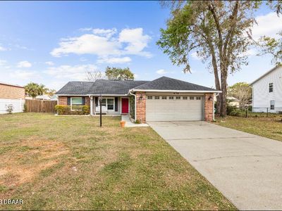 419 Berwick Cir, Deland, FL, 32724
