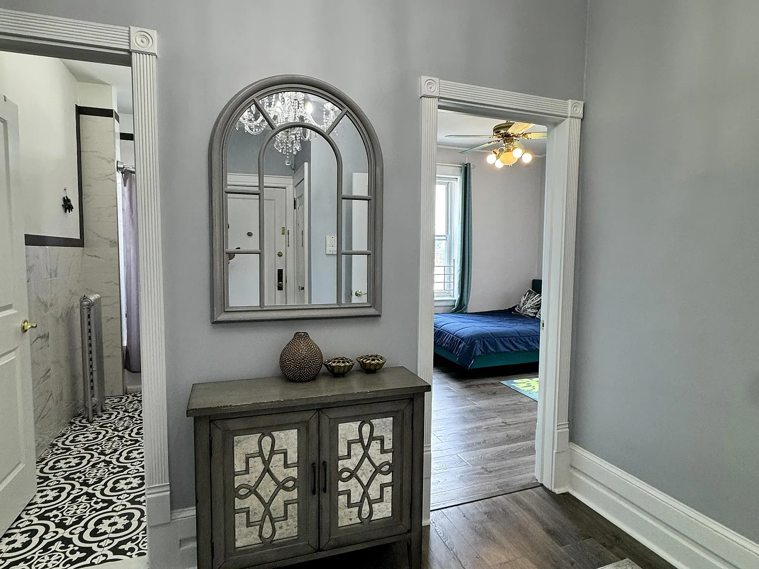 1 bed, $2,600 — Photo 2