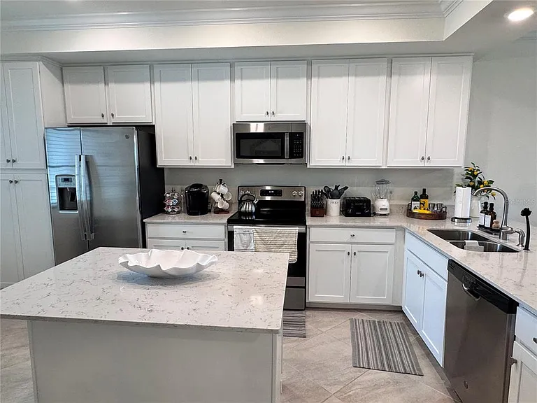17724 Gawthrop Dr #304 — Photo 5