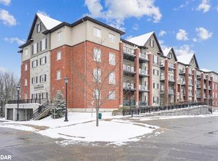 5 Greenwich St UNIT 203, Barrie, ON