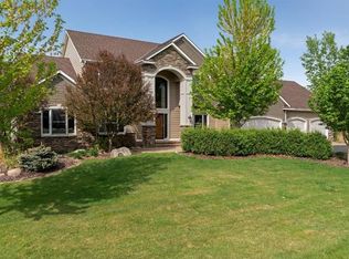 1110 Settlers Rd, Hamel, MN 55340