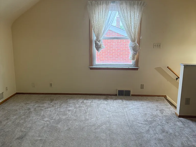 5458 Chase Rd — Photo 15