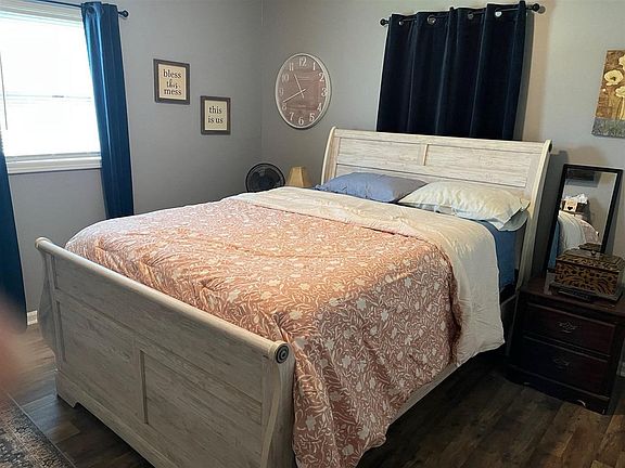 5th image of 2399 Jock Rd