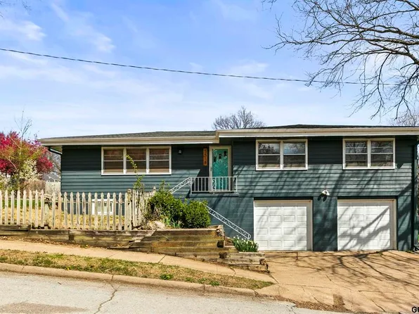 5518 Woolworth Ave, Omaha, NE 68106