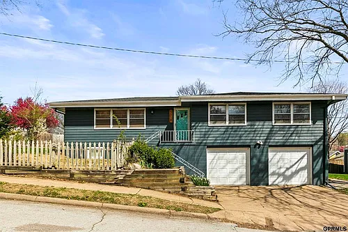 5518 Woolworth Ave Photo 1