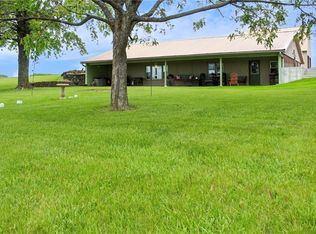 21511 Jennings Rd, Higginsville, MO 64037